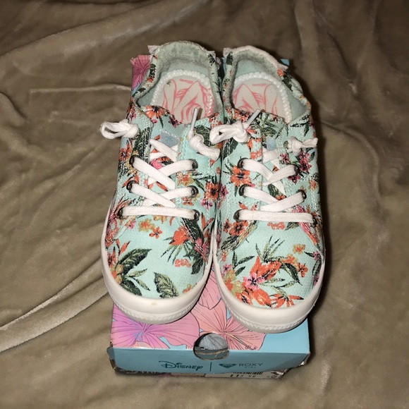 disney roxy shoes
